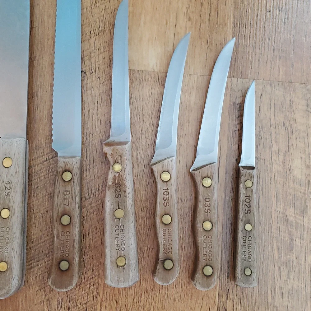 Chicago Cutlery Vintage Walnut Tradition 7 Knife‎ Set